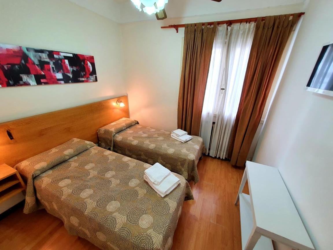 Hotel Mar Azul Mar del Plata Bagian luar foto
